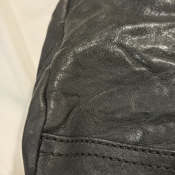 Givenchy crinkle pandora crossbody - Picture 9 of 9